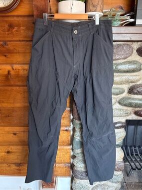 KÜHL Men’s 34x30 Technical Hiking Cargo Pants Grey Stretch Gorpcore